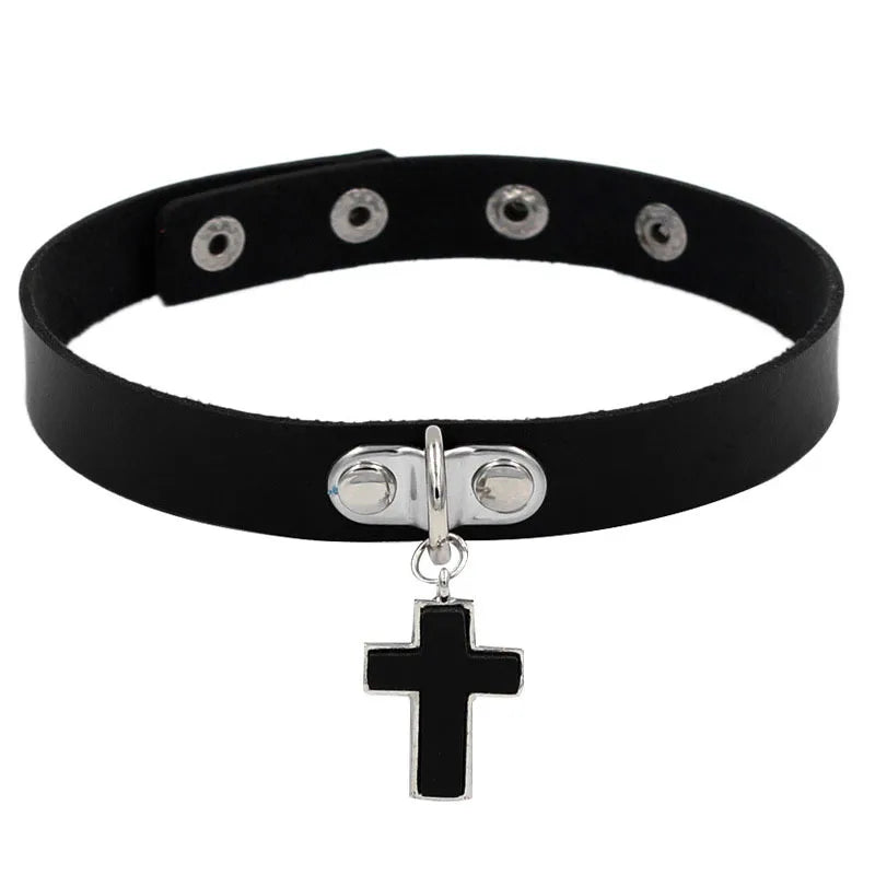 Unisex Gothic Choker Necklaces Women Girls Rivet Leather Necklace Rock Kpop Punk Neck Collars Black Choker Necklace Cool Collar