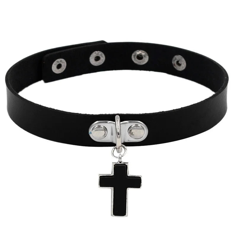 Unisex Gothic Choker Necklaces Women Girls Rivet Leather Necklace Rock Kpop Punk Neck Collars Black Choker Necklace Cool Collar