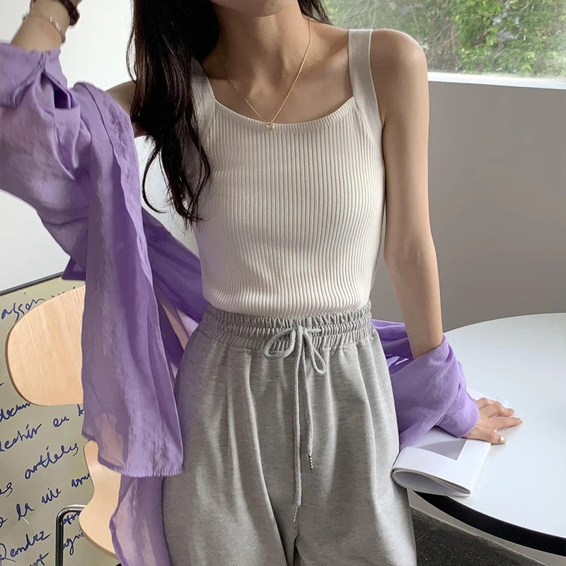 HELIAR Femmes Hauts unis Débardeurs tricotés Mode Mignon Basique Crop Tops Femmes O-cou Uni Crop Tops Été 2024