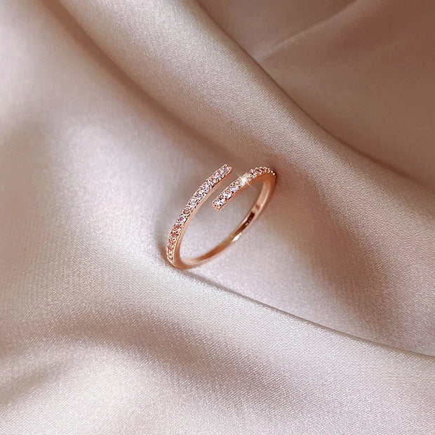 New 2024 Minimalist Thin Rings For Women Wedding Brilliant Cubic Zircon High Quality Versatile Female Finger Ring Jewelry