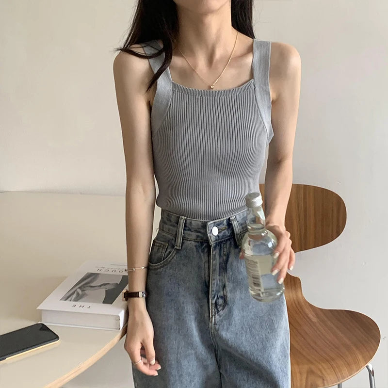 HELIAR Femmes Hauts unis Débardeurs tricotés Mode Mignon Basique Crop Tops Femmes O-cou Uni Crop Tops Été 2024