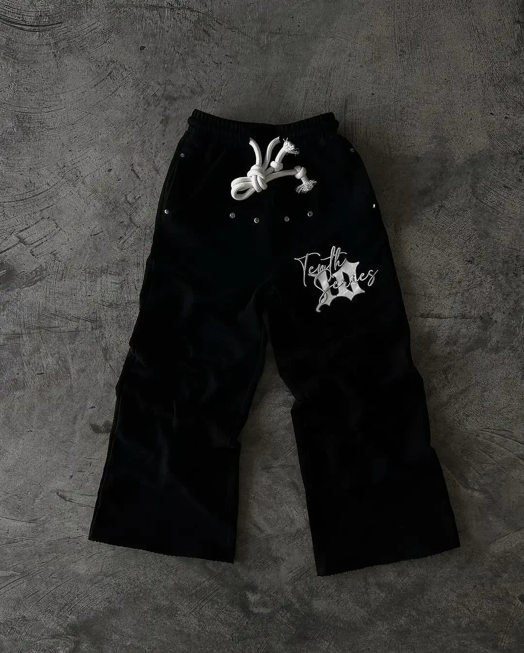 Streetwear Sweatpants Y2K Pants Harajuku Gothic Hip Hop Stripes Embroidery Baggy Casual Pants Womens Elastic Waist Jogging Pants