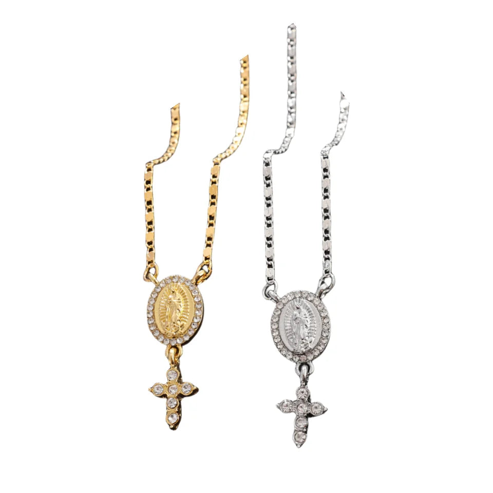 Colgante clásico católico de la Virgen María de Guadalupe con cruz de circonitas, collar de oración para mujer