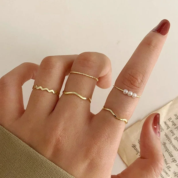 Boho Gold Color Heart Rings Set For Women Vintage Geometric Cross Pearl Butterfly Finger Rings Female Trendy Jewelry Gift