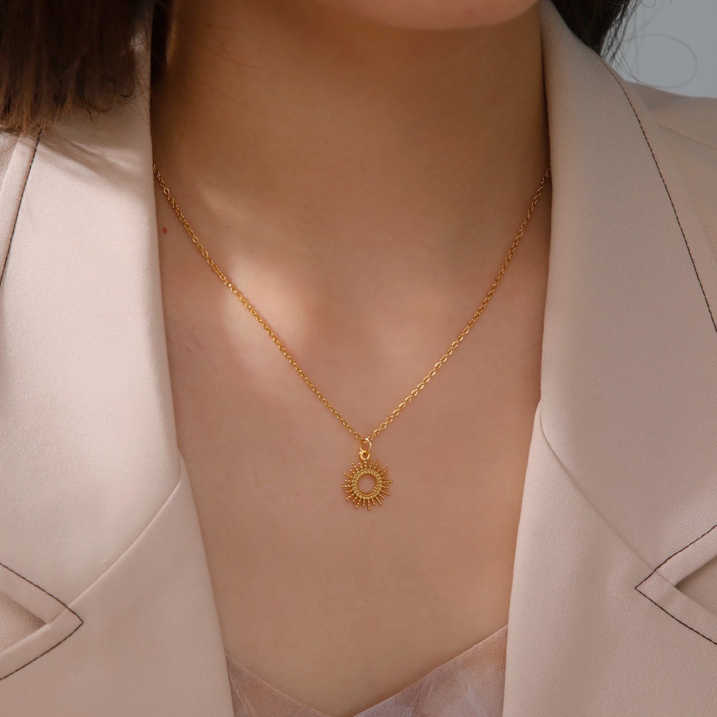Lucktune Sun Moon Pendant Clavicle Chain Necklace Stainless Steel Bohemian Choker Necklace for Women Fashion New In Jewelry Gift