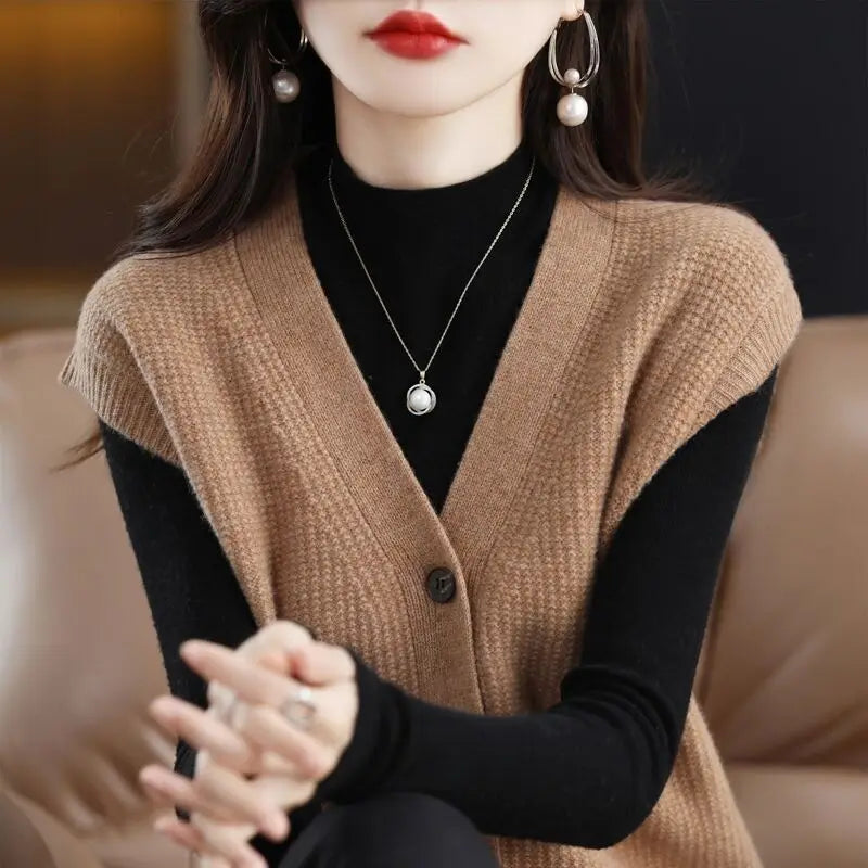 Autumn and Winter New V-neck Knitted Cardigan Tank Top Women's Korean Version Loose Versatile Casual Sleeveless Sweater