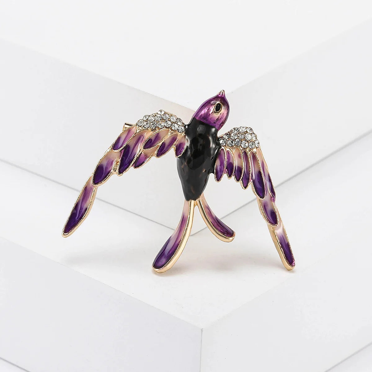 Metal Brooches Peace Dove Pins For Women Fashion Girls Corsage Festival Brooch Gifts Simple Banquet Dress Accessories Jewelry