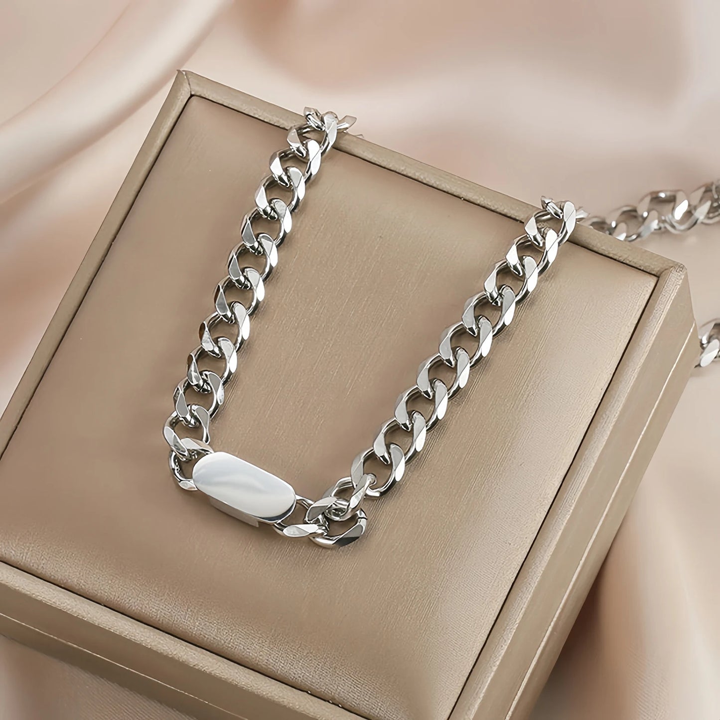 Exaggerated Stainless Steel Cuban Chain Choker Necklace for Women In Hip-hop Style