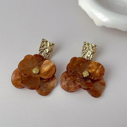 Boucles d'oreilles pendantes en forme de C en métal et acrylique pour femmes, style vintage, style pétale de café, tendance, nouvelle collection 2025