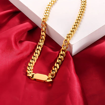 Exaggerated Stainless Steel Cuban Chain Choker Necklace for Women In Hip-hop Style