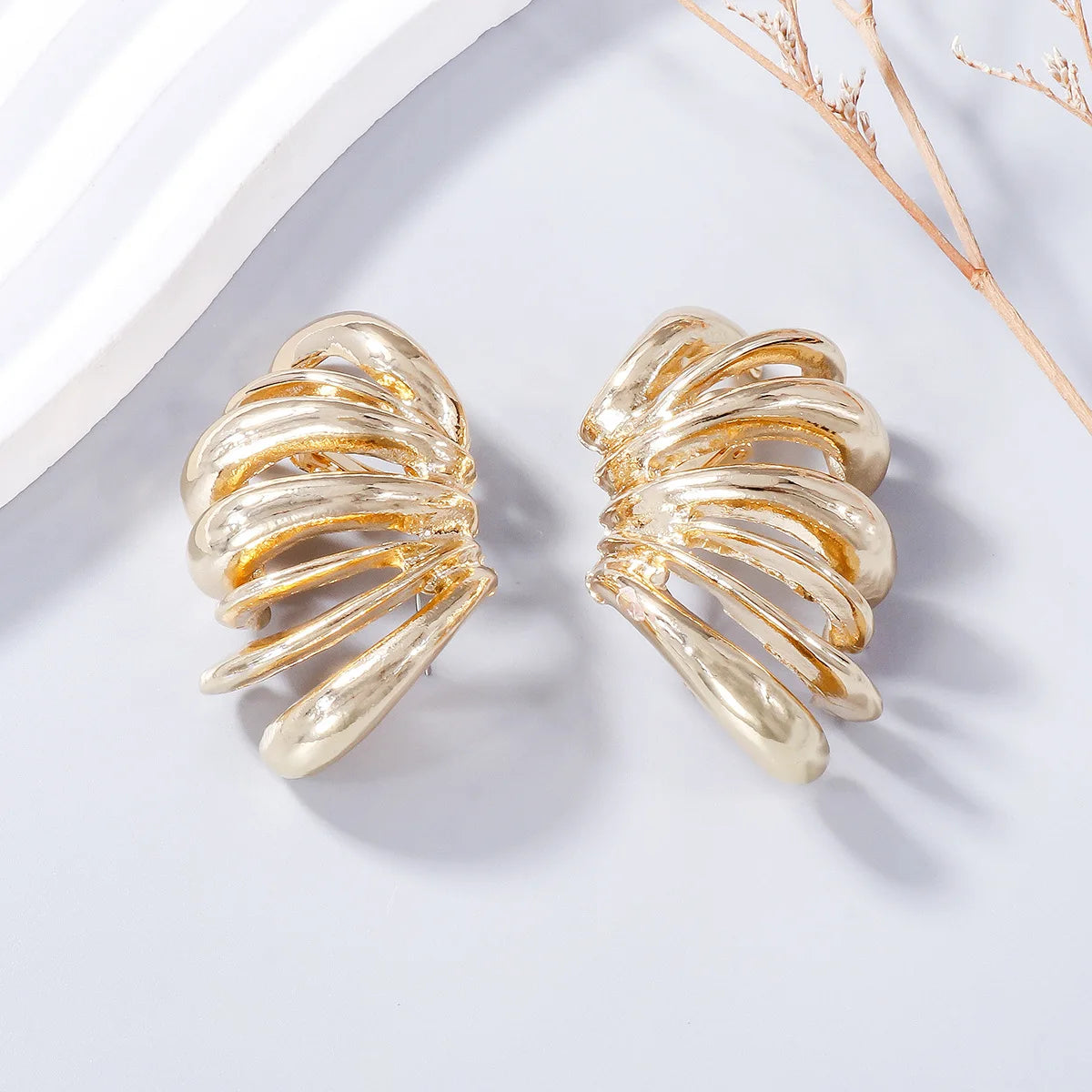 Vintage Irregular Metal Striped Cuff Earring 2024 Trend Women Holiday Charm Jewelry Choice Party Gift