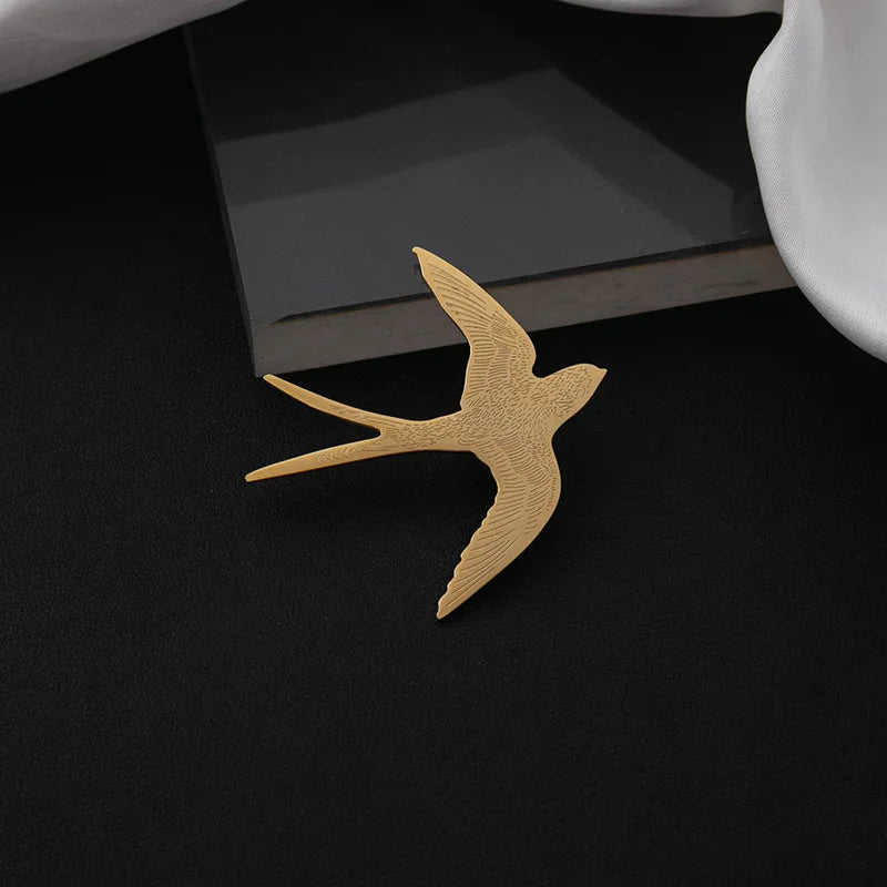 Metal Brooches Peace Dove Pins For Women Fashion Girls Corsage Festival Brooch Gifts Simple Banquet Dress Accessories Jewelry