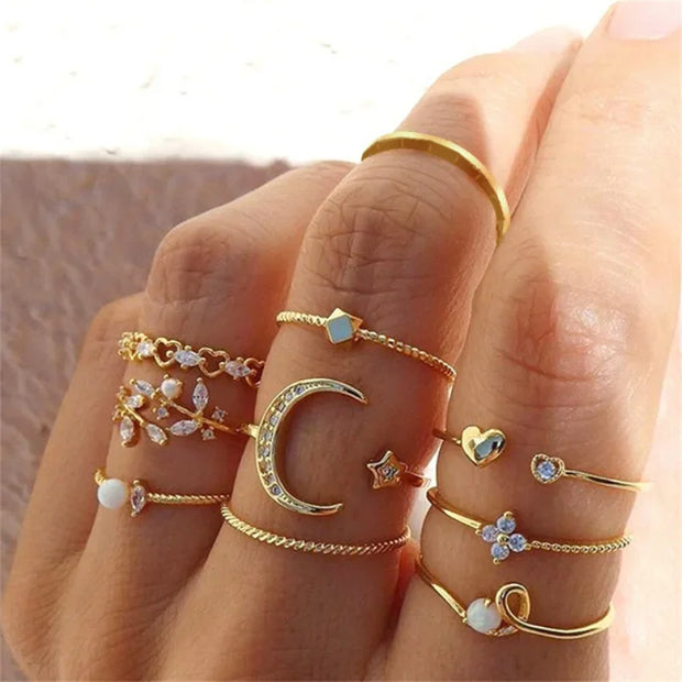 Boho Gold Color Heart Rings Set For Women Vintage Geometric Cross Pearl Butterfly Finger Rings Female Trendy Jewelry Gift