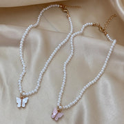 Fashion Beaded Pearl Butterfly Necklace for Women Teens Vintage Pink White Acrylic Butterfly Clavicle Necklace Party Jewelry