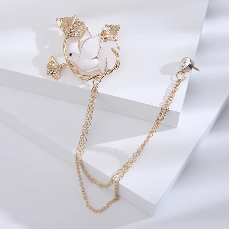Metal Brooches Peace Dove Pins For Women Fashion Girls Corsage Festival Brooch Gifts Simple Banquet Dress Accessories Jewelry